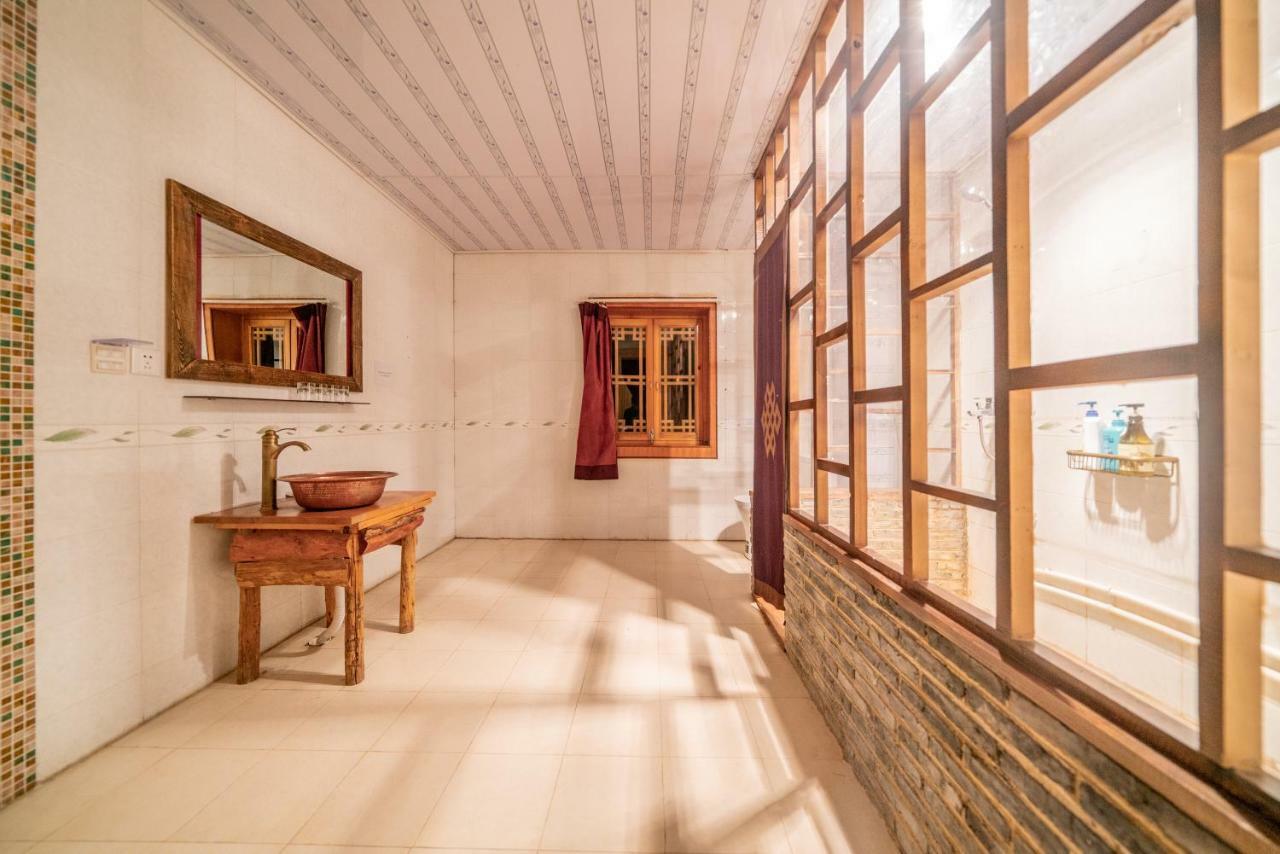 Home Away From Home Shangri-La Luaran gambar