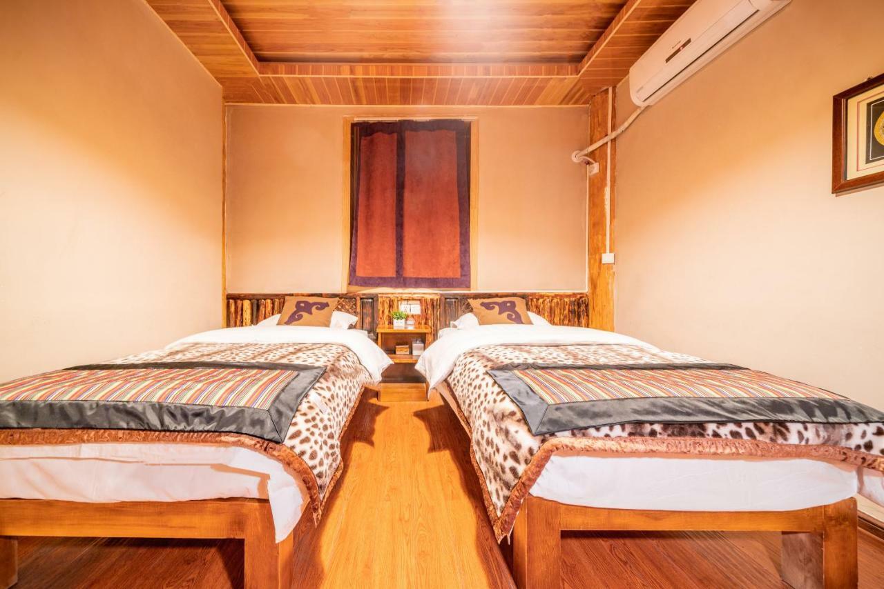 Home Away From Home Shangri-La Luaran gambar