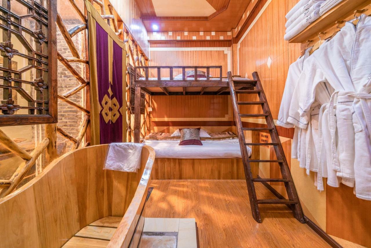Home Away From Home Shangri-La Luaran gambar