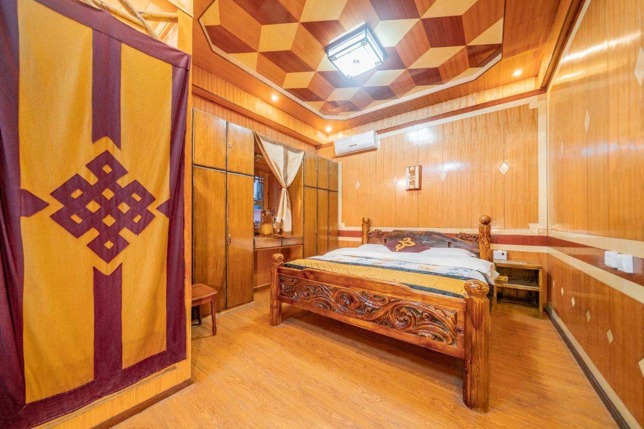 Home Away From Home Shangri-La Luaran gambar