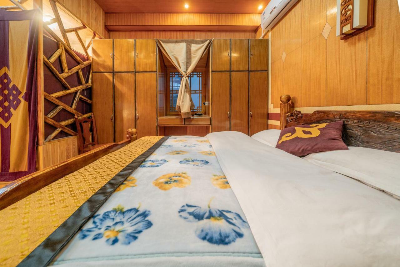 Home Away From Home Shangri-La Luaran gambar